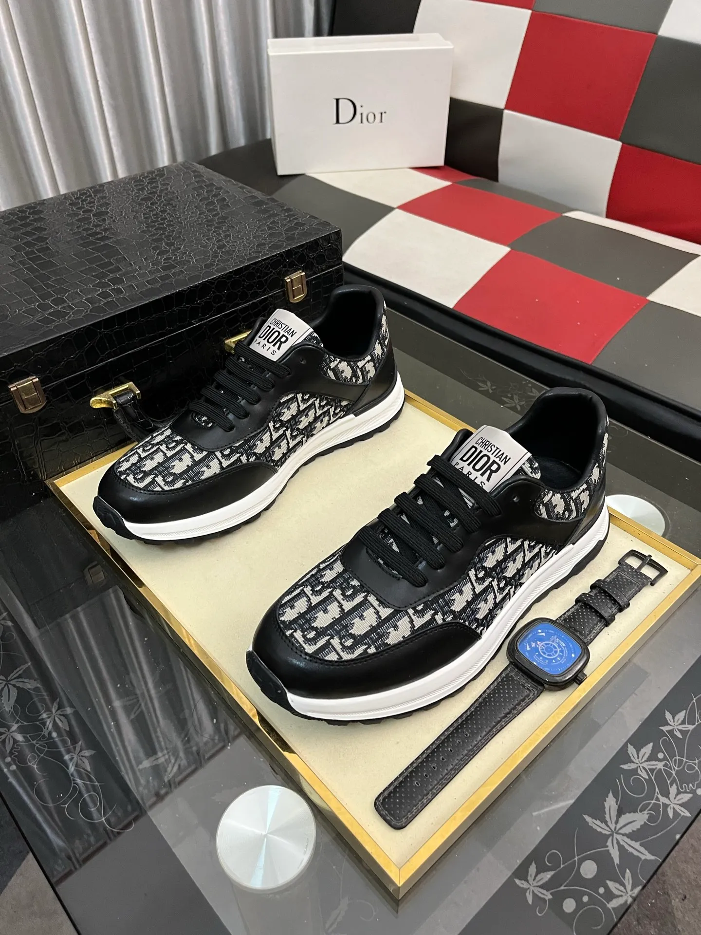 Men's Men's Shoes 💰420⌚️⌚️[Dior] 2025 Dior original lace-up low-top men's shoes Classic casual shoes 🔥This model is the official flagship model, with high quality and made by famous original factory designers. It is made of high-quality cowhide with original materials ➕comfortable and breathable mesh lining ➕pigskin insole, perfect last shape, generous and fashionable design, attracting many consumers, code number: 38--442️⃣Colors available